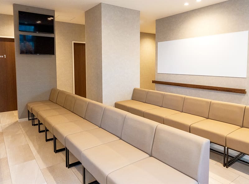 今津診療所待合室